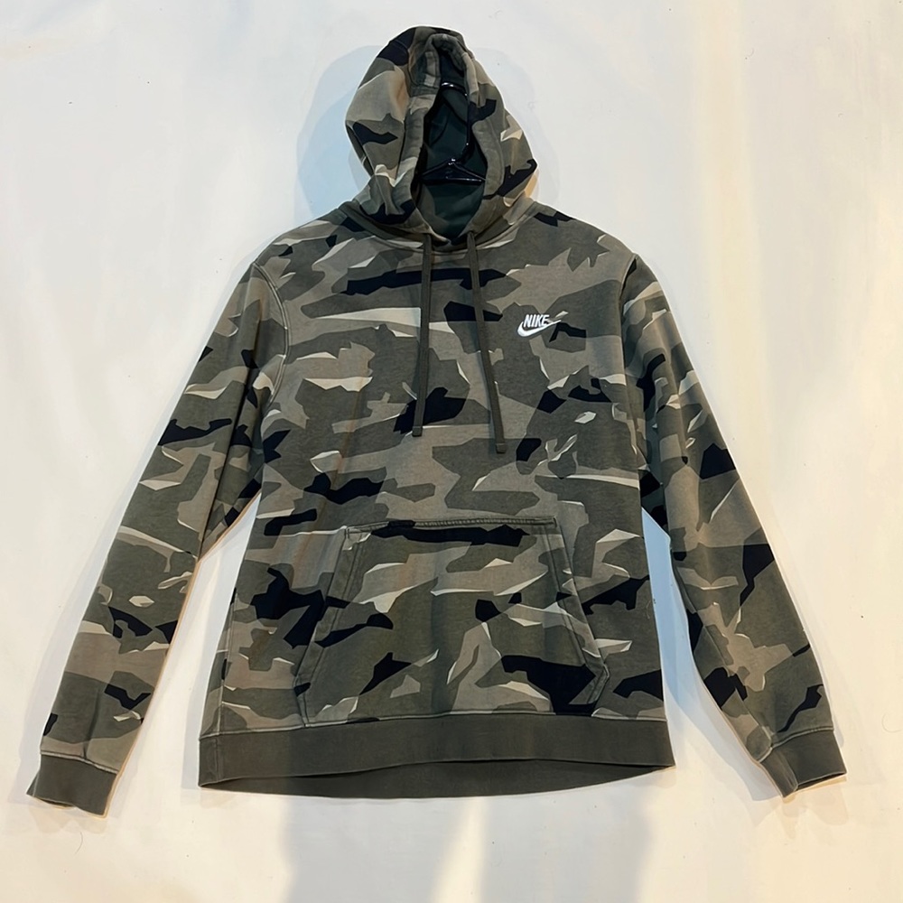 Nike size medium hoodie